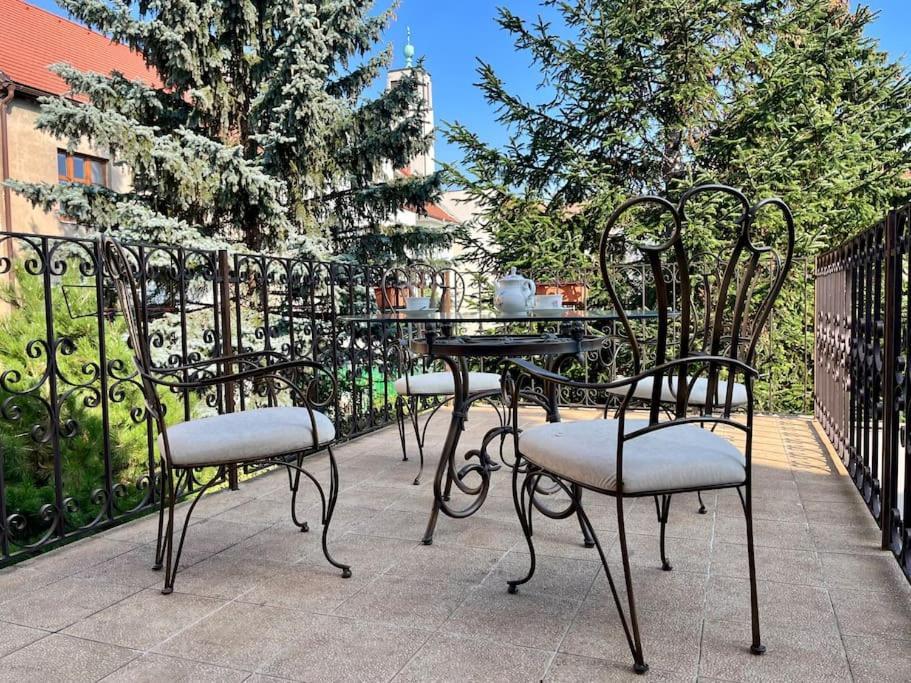 Ferienwohnung Apartman Terasa U Kolonady Poděbrady Exterior foto