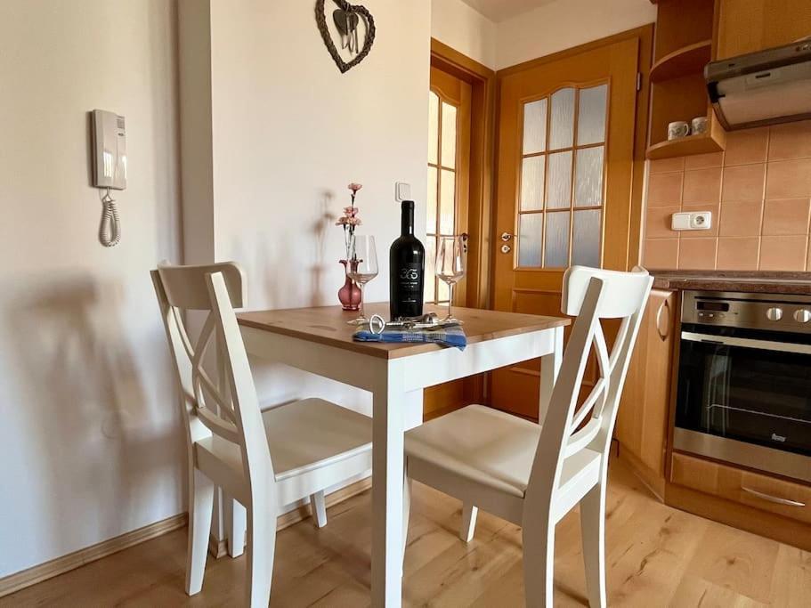 Ferienwohnung Apartman Terasa U Kolonady Poděbrady Exterior foto