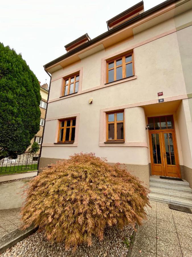 Ferienwohnung Apartman Terasa U Kolonady Poděbrady Exterior foto